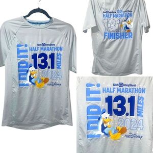 Run Walt Disney World 13.1 Miles Half Marathon 2024 Donald Duck Shirt Top Sz S